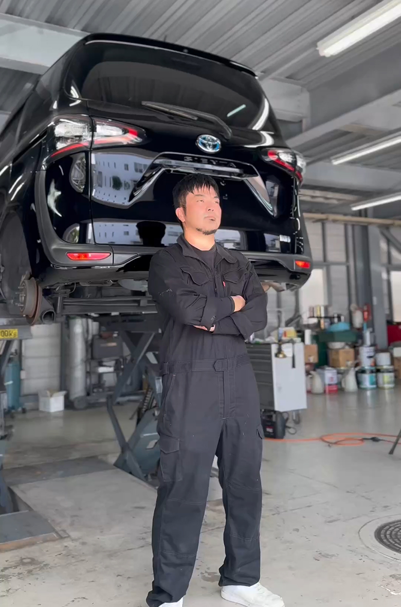 スタッフ紹介