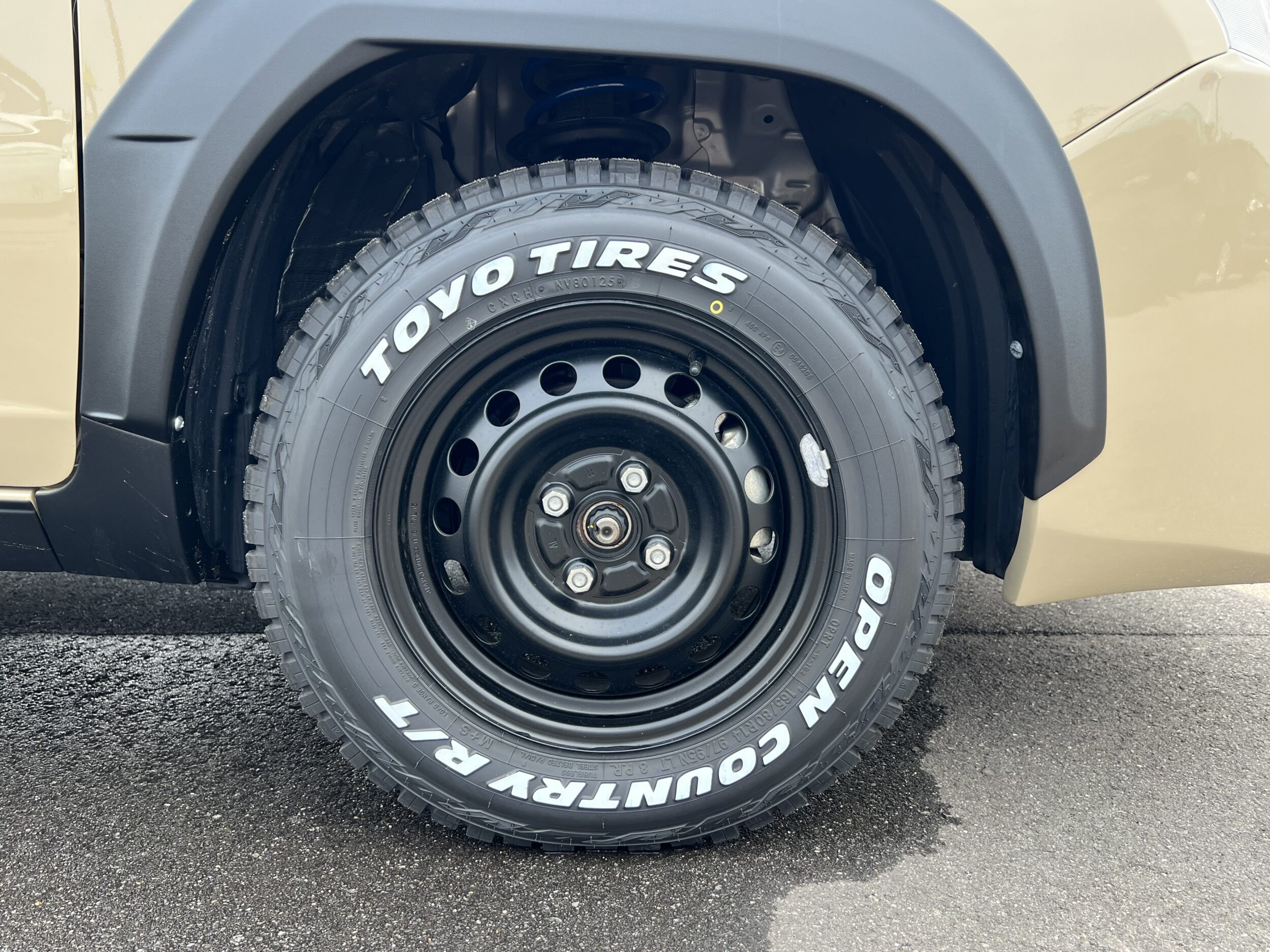 プロボックス × TOYO OPEN COUNTRY R/Tで作るタフな一台